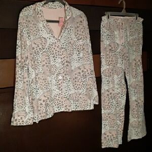 P.J Salvage Sz 8 Long Sleeve button Down Top With Matching Pants Butterfly Print